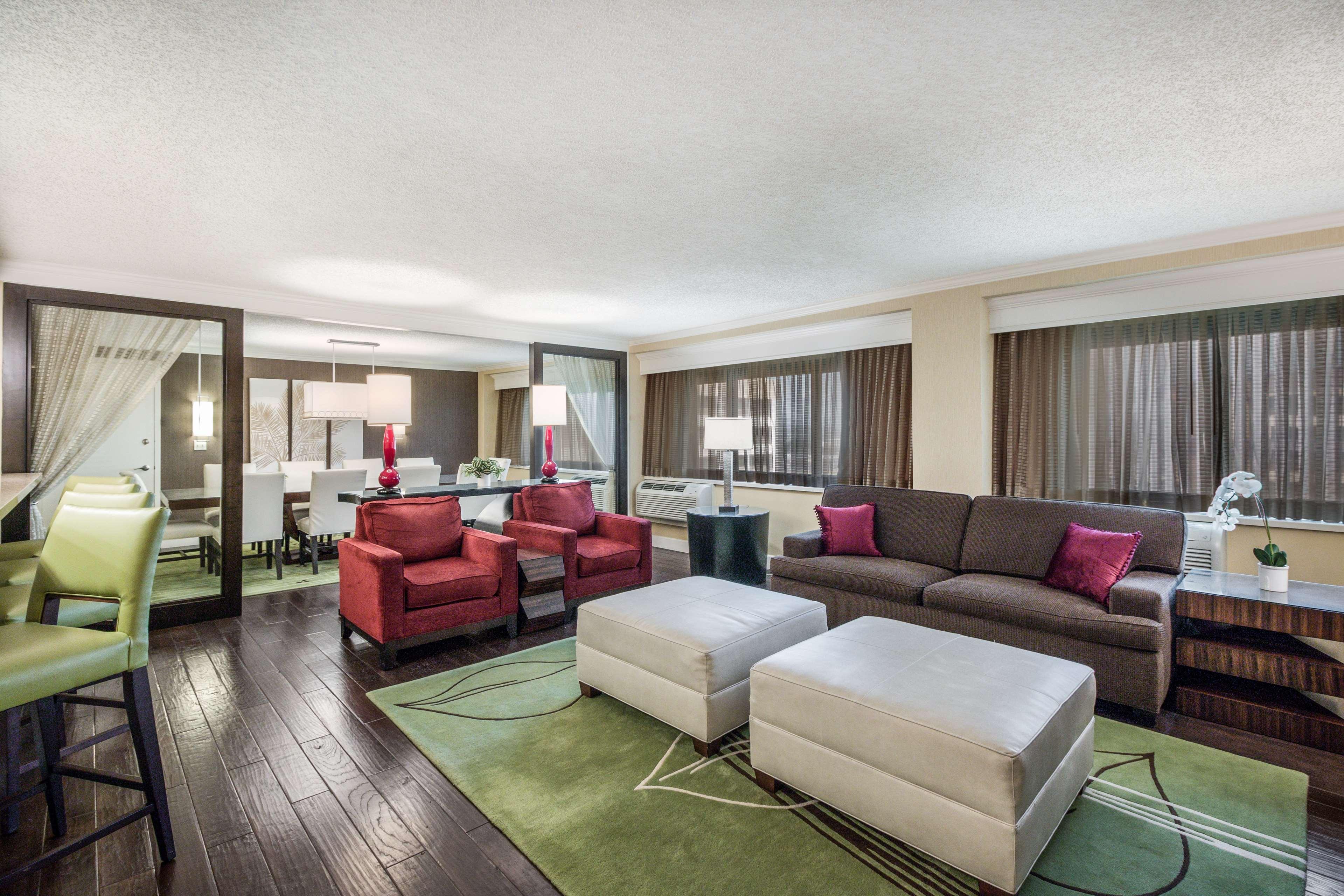Sonesta Angeles Airport Lax Hotel