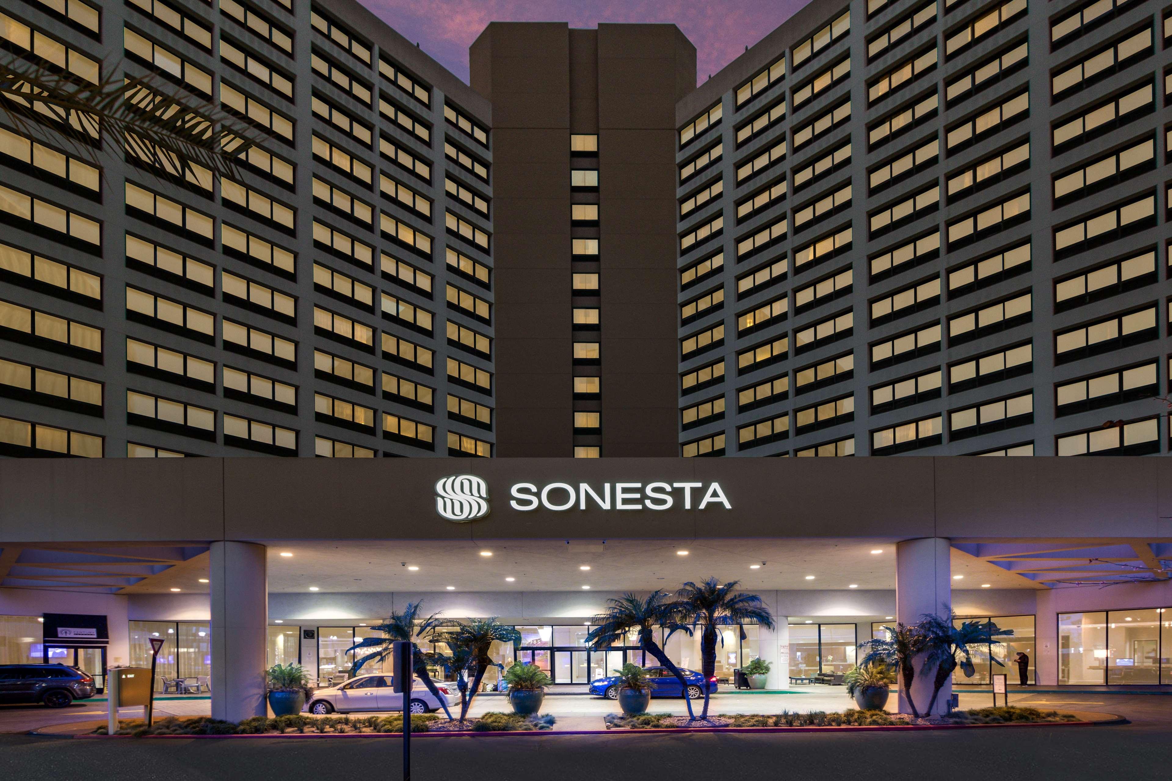 Sonesta Angeles Airport Lax Hotel