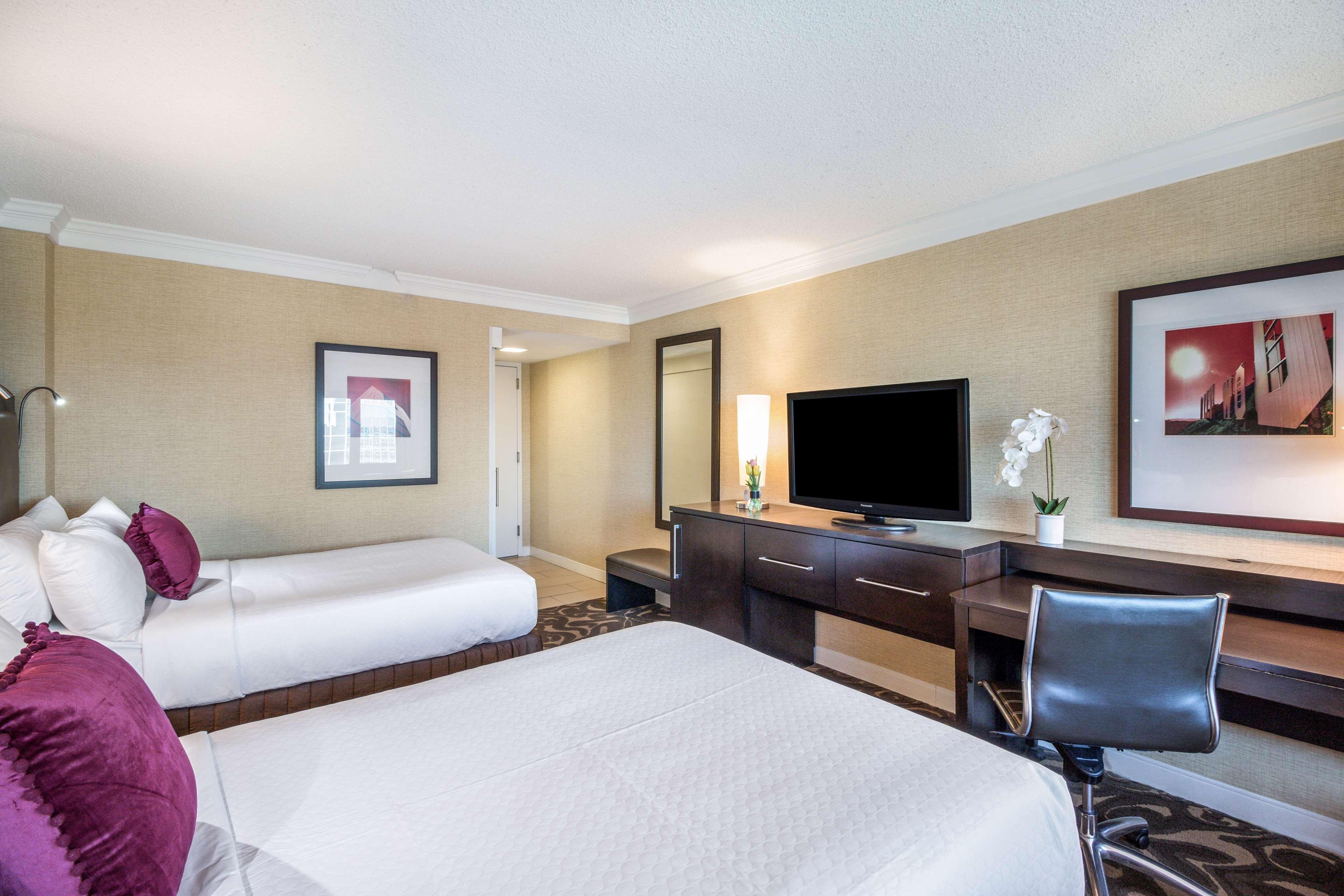 Sonesta Angeles Airport Lax Hotel