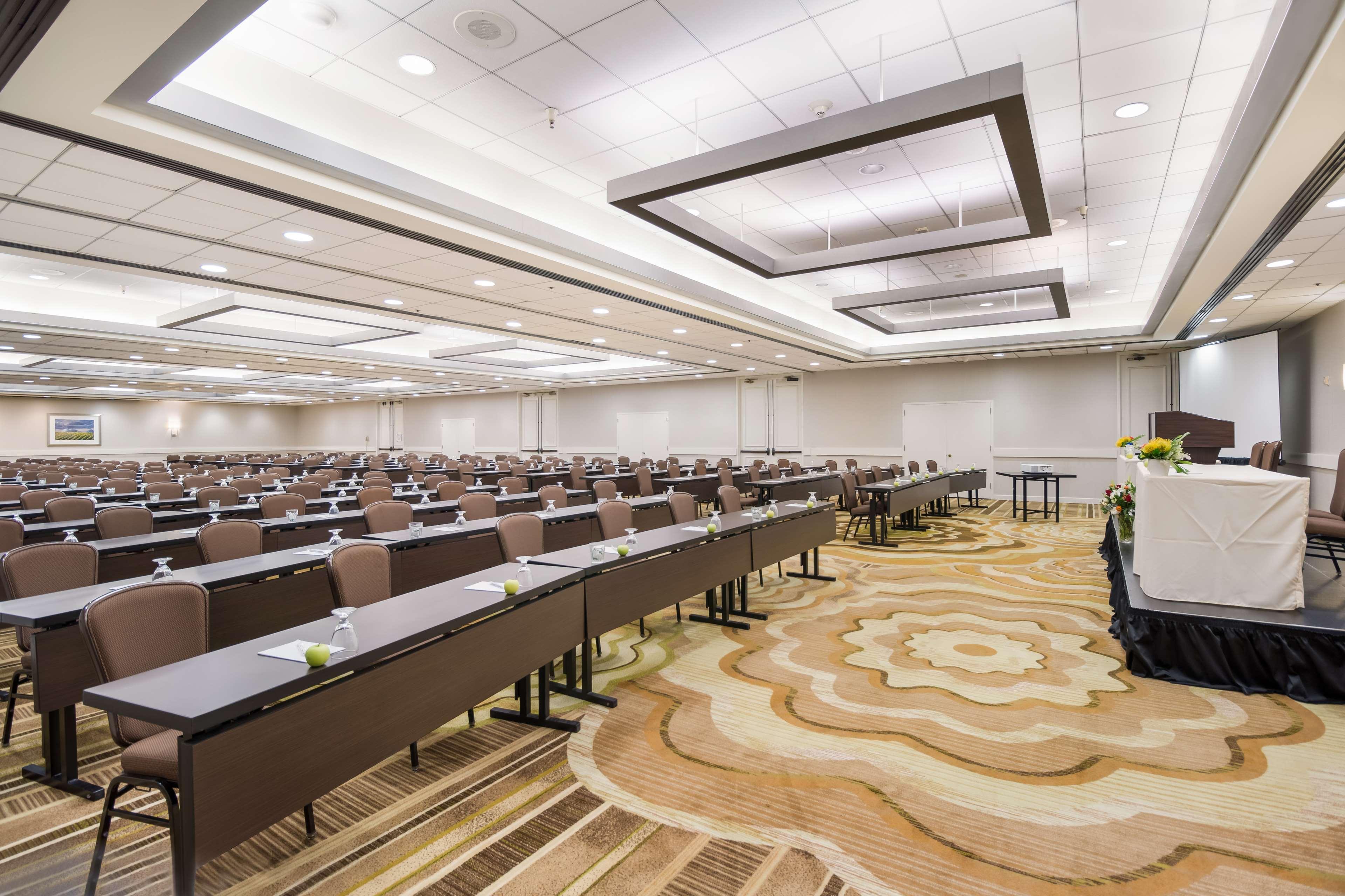Sonesta Angeles Airport Lax 4*
